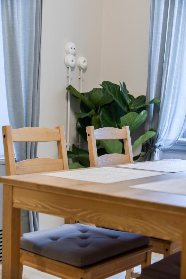 Erst Guest House Athens Ngoại thất bức ảnh