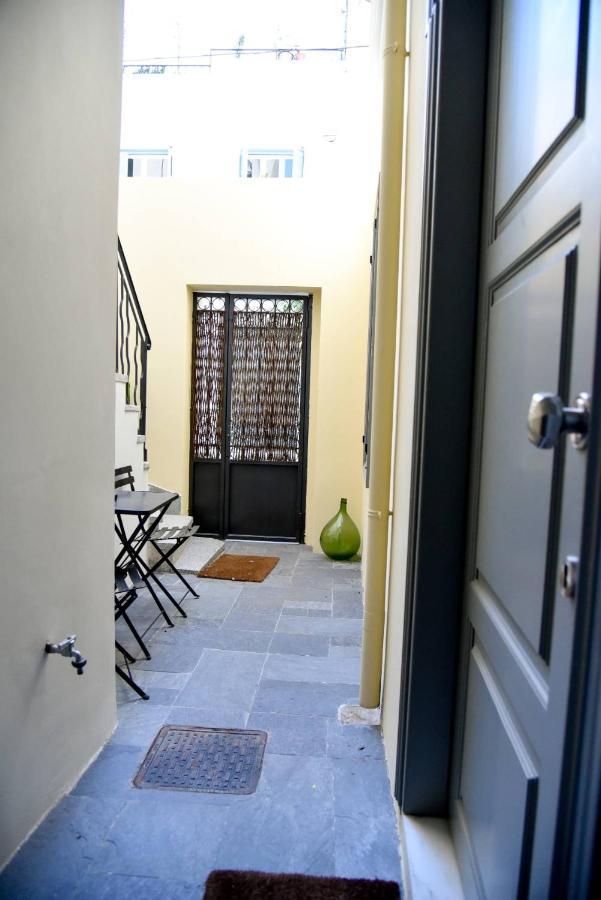 Erst Guest House Athens Ngoại thất bức ảnh